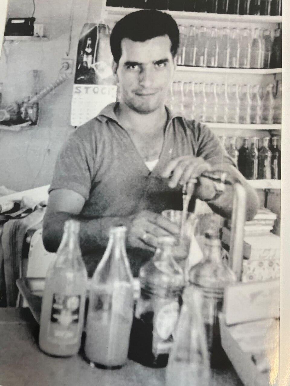 Sabich Halabi (Photo: Courtesy) סביח חלבי בקיוסק המיתולוגי שלו