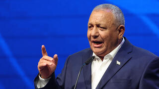 אירוע פתיחת מסע הבחירות של מפלגת ישר! עם גדי איזנקוט