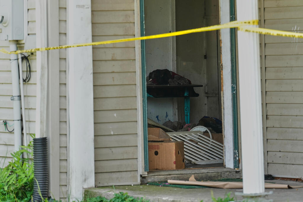 Foto: Foto AP/Carolyn Kaster La casa en Ohio donde fueron encontrados 16 niños en condiciones deplorables