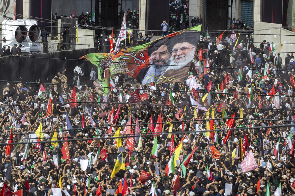 Funeral ceremonies for Supreme Leader Ali Khamenei (Photo: Majid Saeedi/Getty Images) הלוויית עלי חמינאי בטהרן