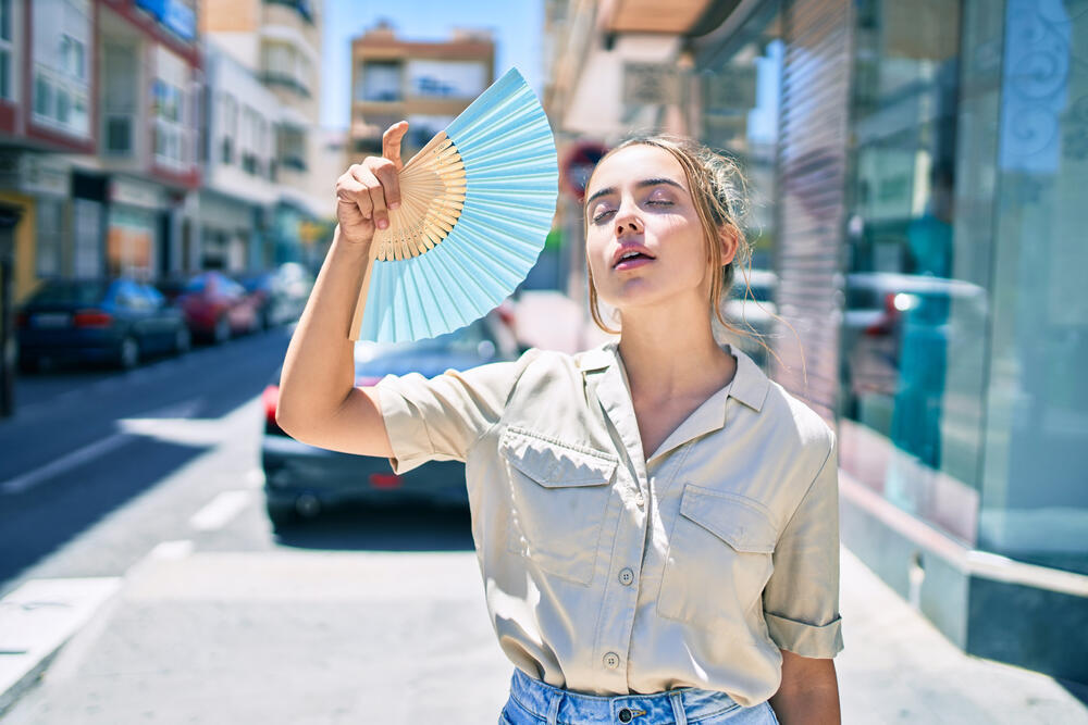 Фото: shutterstock עומס חום שרב קיץ תשישות