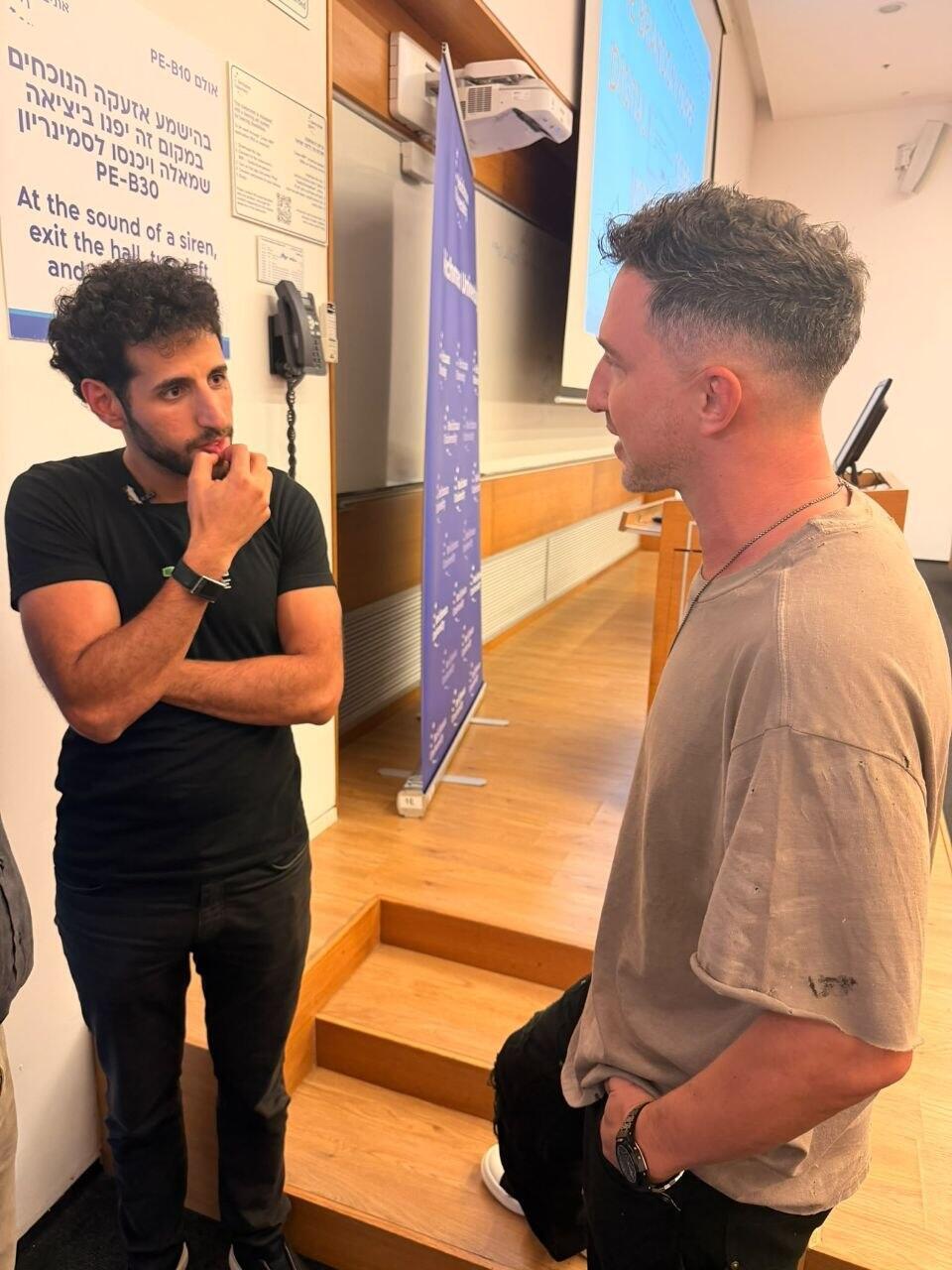 Digital creator Nas Daily (Nuseir Yassin) visited Reichman University this week to speak with students participating in the Brandon Korff Influencers Program (Photo: Courtesy of Reichman University) Digital creator Nas Daily (Nuseir Yassin) visited Reichman University