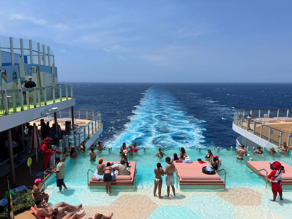 Legend of the Seas, Royal Caribbean’s new flagship and the world’s largest cruise ship (Photo: Ron Crissy) Legend of the Sea