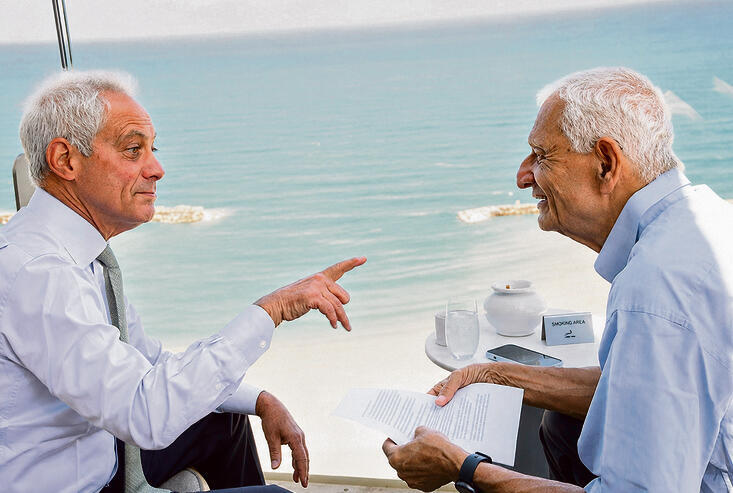 Emanuel and Nahum Barnea (Photo: Ryan Frois) "אני הזהרתי אתכם". רם עמנואל בראיון, שלשום | צילום: ריאן פרויס