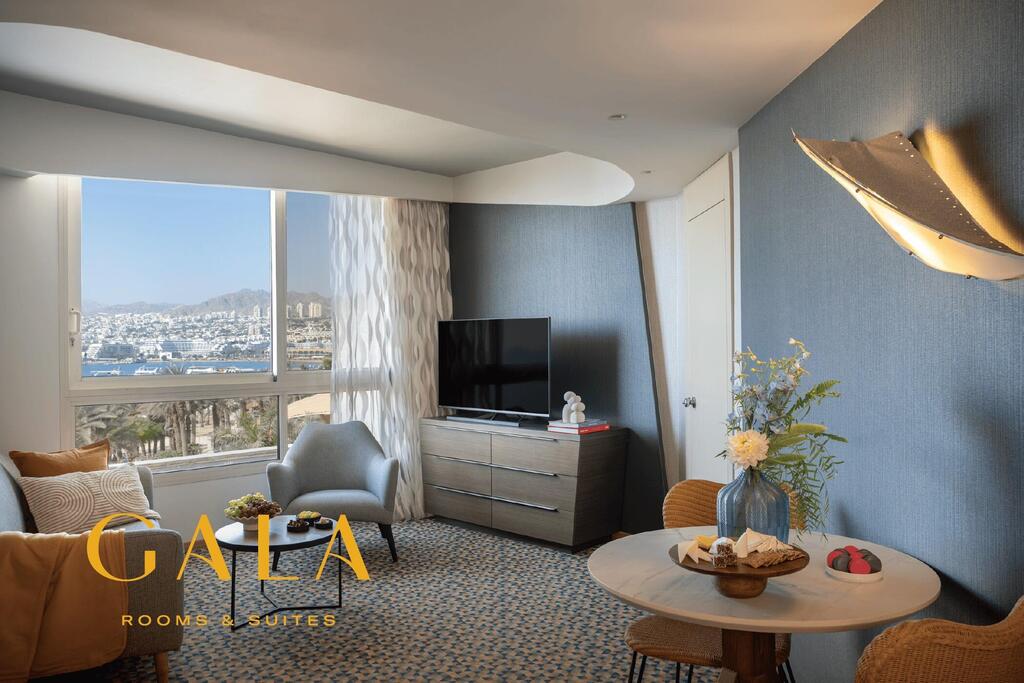 One of the upgraded GALA suites overlooking Eilat, part of the hotel's new premium accommodation category (Photo: Dan Hotels) One of the upgraded GALA suites overlooking Eilat, part of the hotel's new premium accommodation category