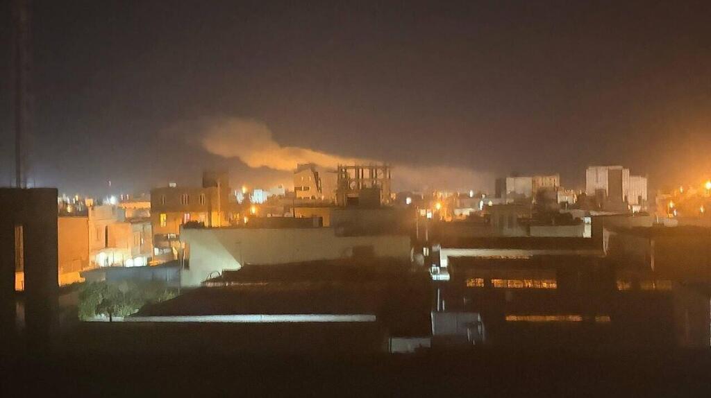 איראן שוב ירתה על ספינה, ארה"ב שוב תקפה: "עשתה בחירה גרועה - ומשלמת"