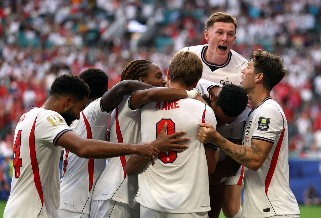 England players celebrate (Photo: Reuters/Sam Navarro) שחקני נבחרת אנגליה חוגגים