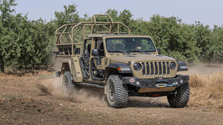 Jeep Storm 