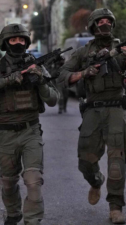 מבצע למעצר חשודים בסחר באמל"ח ובסמים ברחבי הארץ