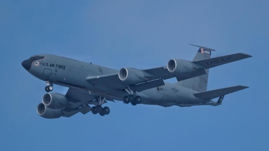 American refueling aircraft preparing to land at Ben Gurion Airport (Photo: Danny Sadeh) מטוס תדלוק אמריקני לקראת נחיתה בנתב"ג