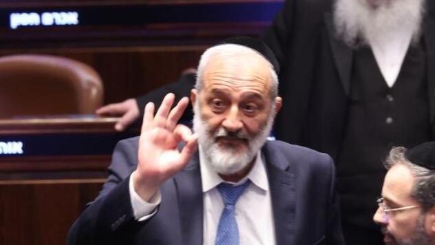 פיזור הכנסת יידחה בגלל התנאי שהציב דרעי?