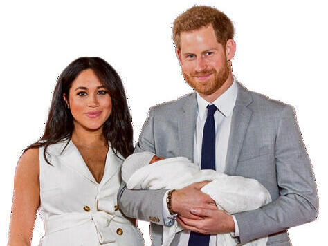 Harry and Meghan with a young Archie. They said the royal family and Charles treated them in a ‘racist, humiliating and cold’ manner (Photo: Dominic Lipinski, Getty Images) התלוננו על יחס "גזעני, משפיל וקר" שקיבלו ממשפחת המלוכה ומצ'ארלס. הארי ומייגן והפעוט ארצ'י