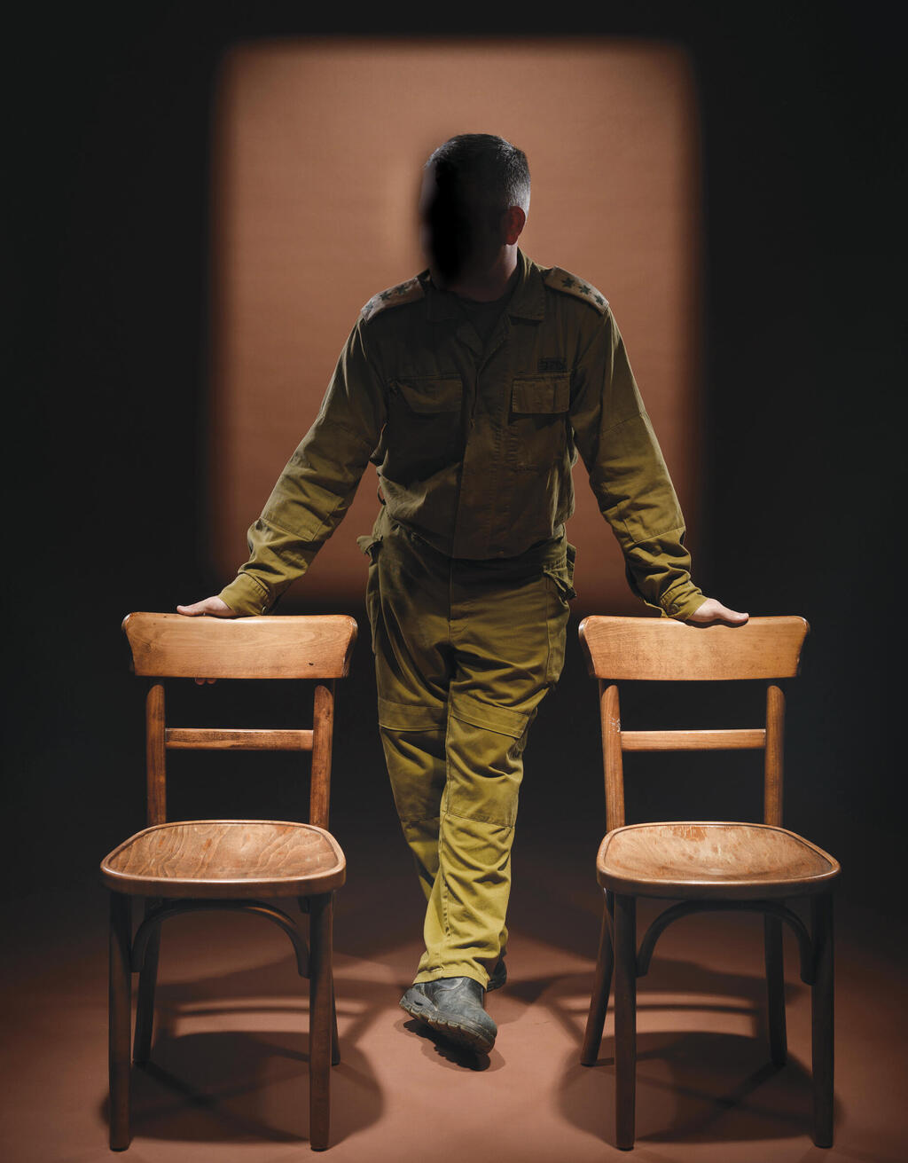 Col. M. (Photo: Yonatan Blum) “למצוא מחט בערימת שחת". כוחות צה"ל סורקים אחר ממצאים באחת המנהרות שבהן הועבר גולדין