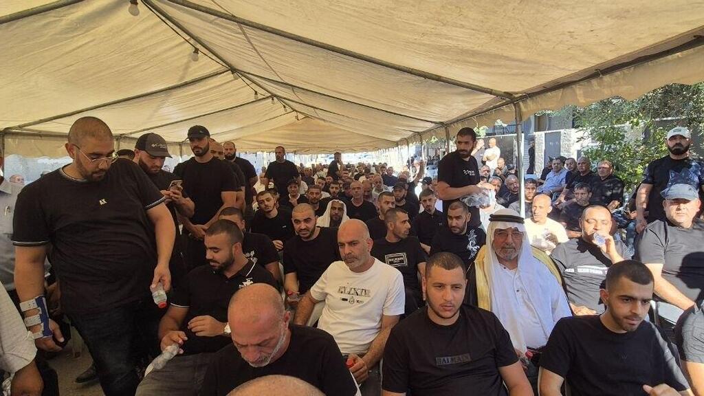 The Abu Ghanem-Abu Zaid reconciliation ceremony. ‘Violence has brought us nothing but pain’ (Photo: Hasn Shalan) הסולחה של אבו גאנם ואבו זאיד