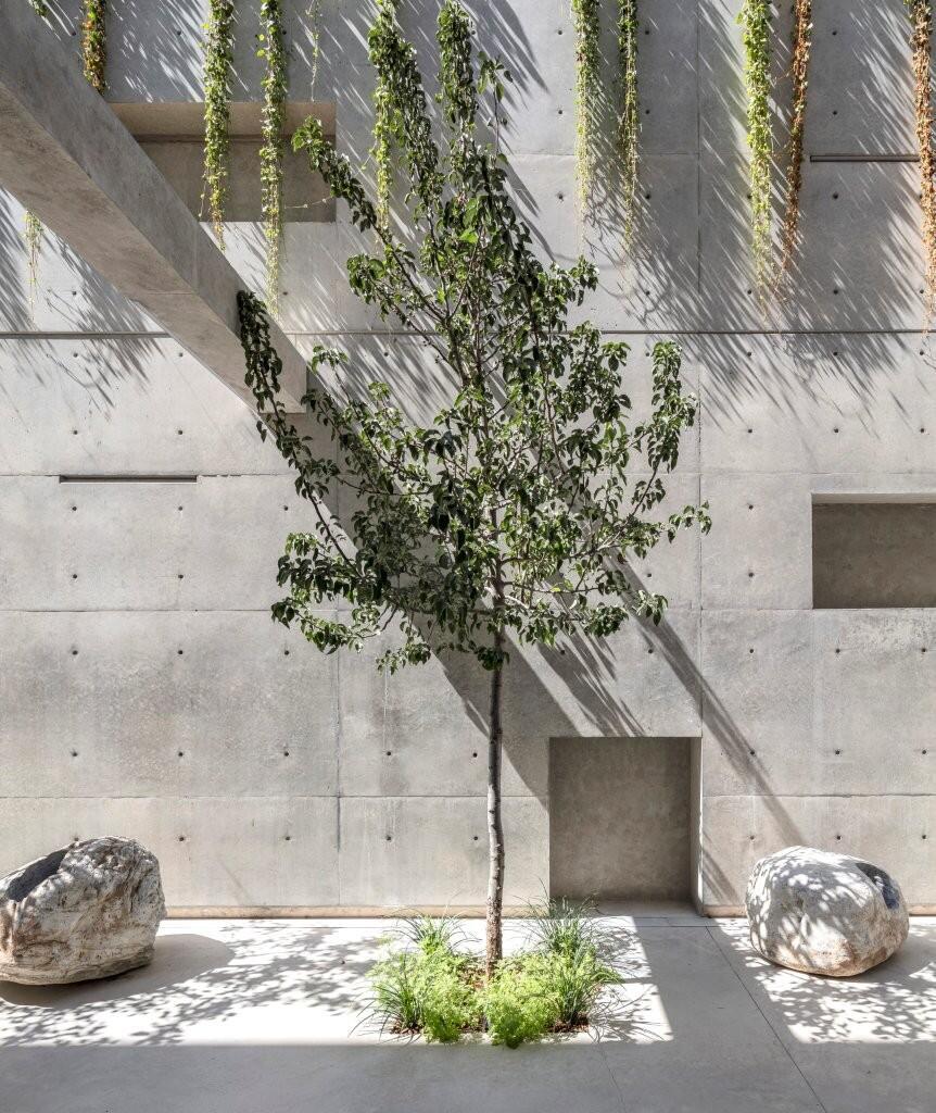 Ronnie Alroy Architects (Photo: Amit Geron) a