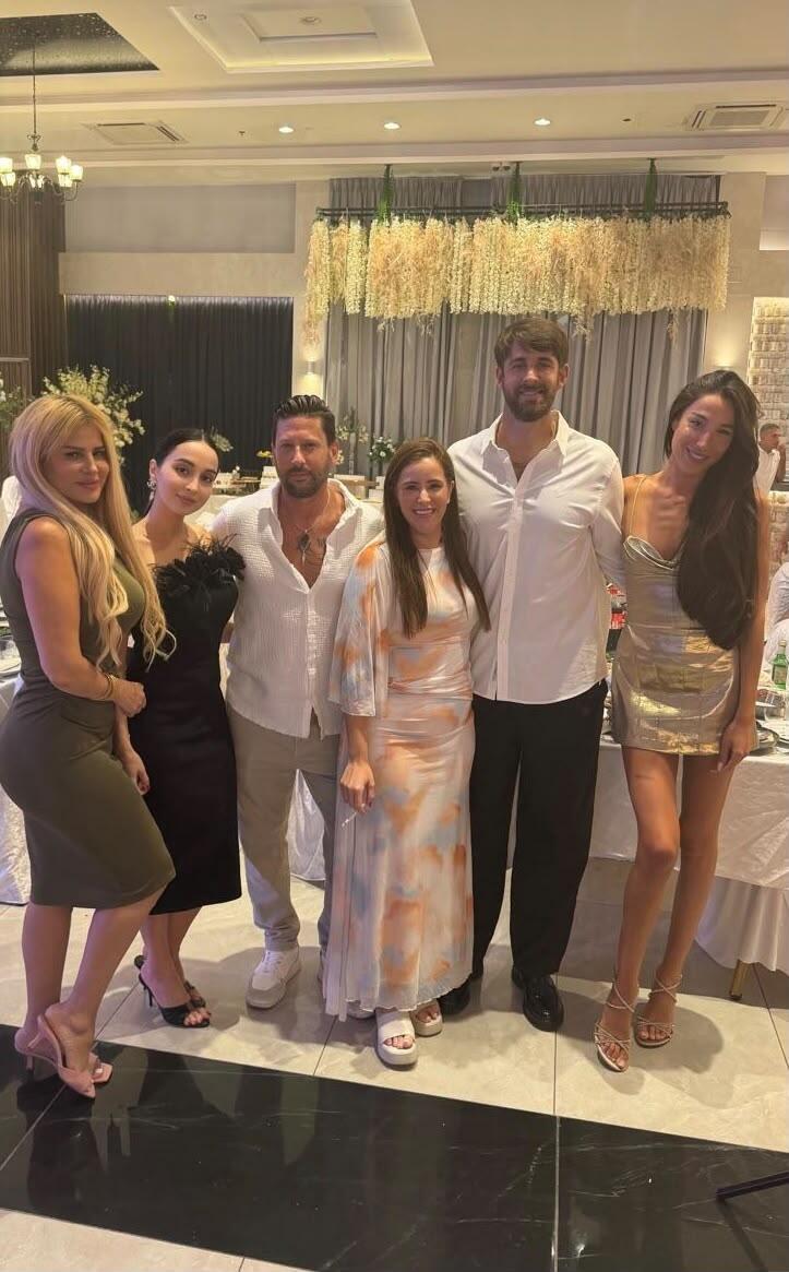 טליה עובדיה, שחף רז, שרין אברהם ודרור רוקנשטיין בחתונתה של ריוואה רסלאן