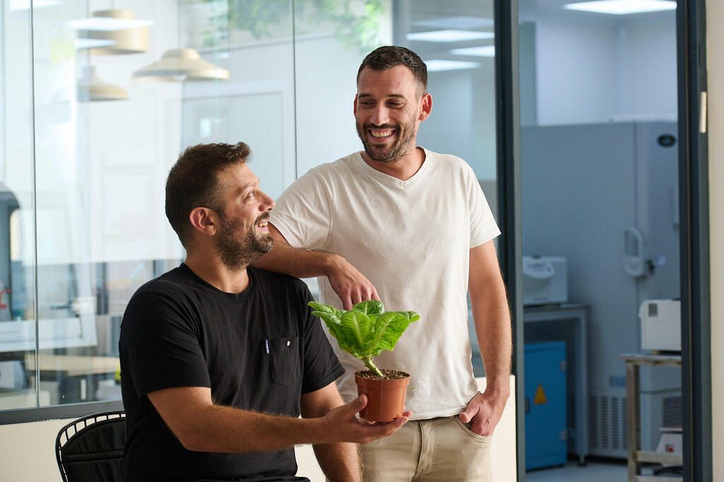 Tal Lutzky and Amir Tiroler (Photo: Plantopia) Tal Lutzky and Amir Tiroler