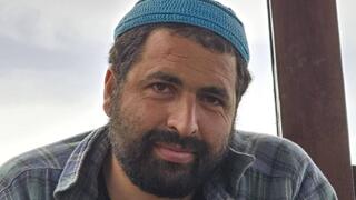 בניהו מלט