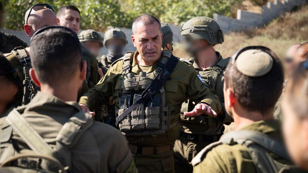IDF Chief of Staff Lt. Gen. Eyal Zamir at the scene of the attack (Photo: IDF Spokesperson’s Unit) הרמטכ”ל בזירת הפיגוע בכפר תל במרחב חטיבת שומרון בו נרצח ביריות בניהו מלט ז"ל