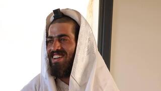 "העצור 'שובת הרעב' שכ"ץ ביקר אכל חלות ודגים"