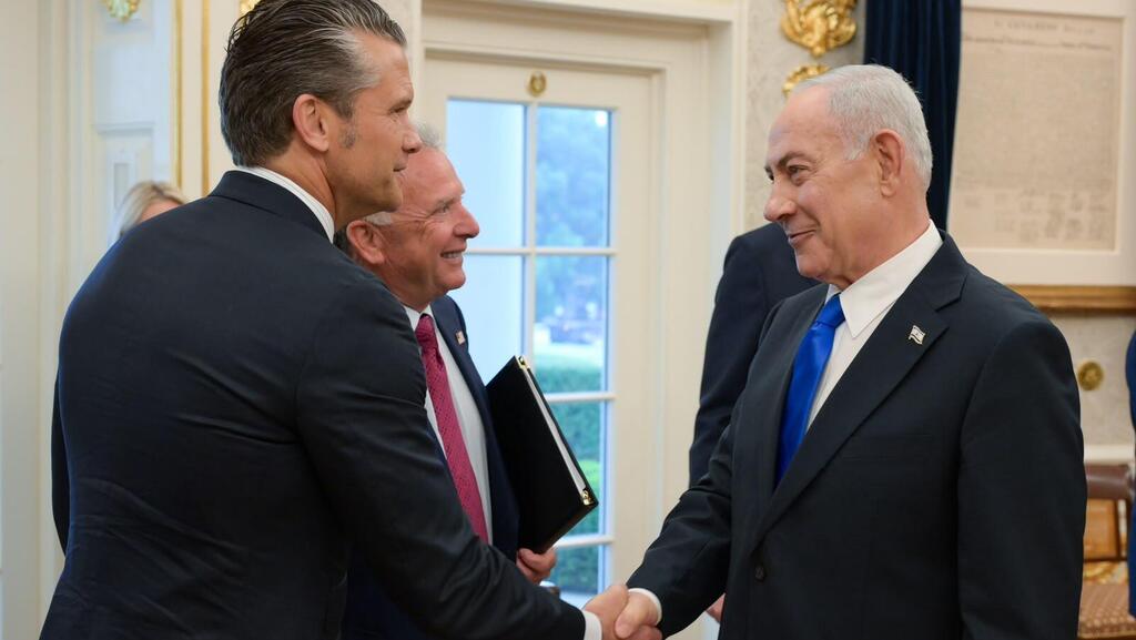ראש הממשלה בנימין נתניהו נפגש עם נשיא ארה"ב דונלד טראמפ בבית הלבן
