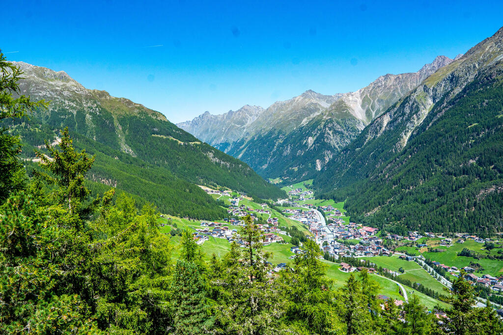 Welcome to Ötztal Valley (Photo: Hila Mor Alon) עמק אוץ