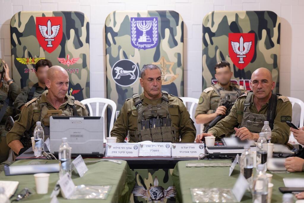 IDF Chief of Staff Lt. Gen. Eyal Zamir visited southern Lebanon (Photo: IDF Spokesperson) הרמטכ״ל בדרום לבנון