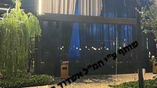 הנזק מירי על אולם אירועים בדרום