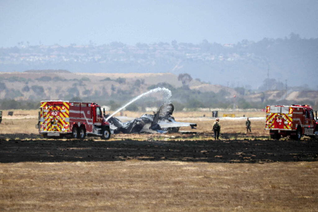 מטוס F-35B התרסק ליד בסיס חיל האוויר בדרום קליפורניה
