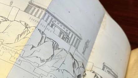 Photo: Kiama Library/Facebook הספר Antiquities of Athens שהוחזר לספריית קיאמה באוסטרליה