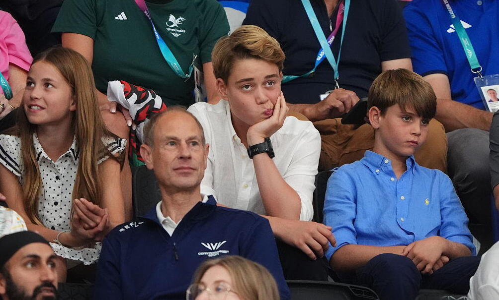 "אלוהים, מתי זה נגמר?" (צילום: Andrew Milligan/PA Images via Getty Images) הנסיכים ג'ורג' שרלוט לואי
