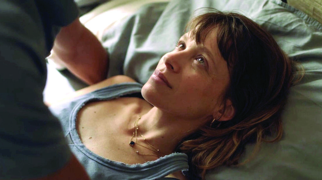 Alpern in the TV series 'Don't Fight' (Photo: Dalia Geller) דפי שושנה אלפרן ב"לא לריב"