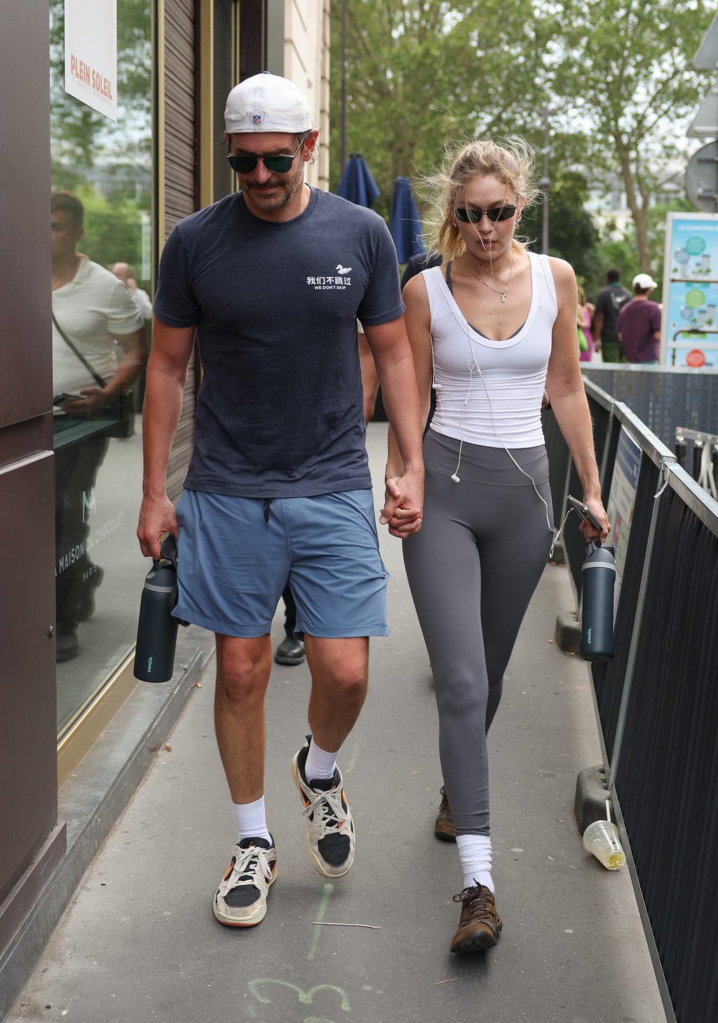 קצת נעלבנו, לא נשקר (צילום: Aissaoui Nacer / Splashnews) בראדלי קופר ג'יג'י חדיד