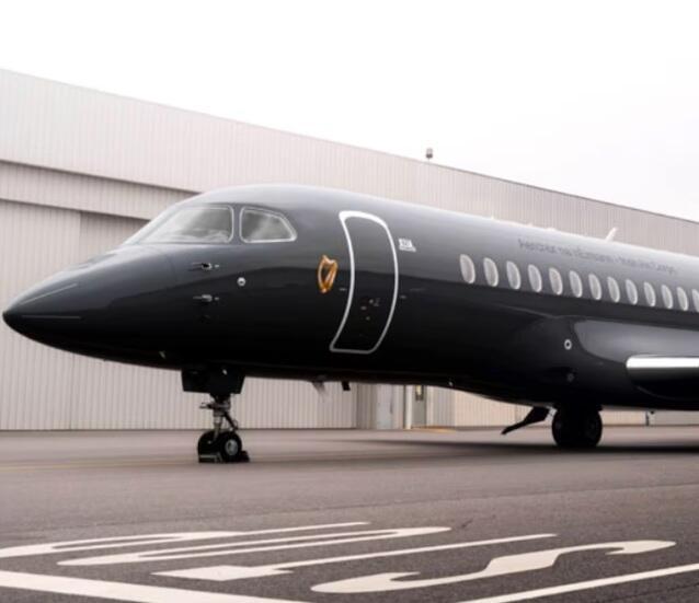 The new Falcon 6X jet 