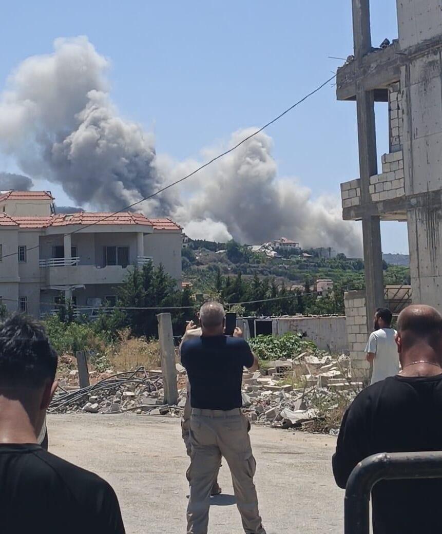 Airstrikes in the village of Al-Mansouri in southern Lebanonון תקיפות באל מנסורי, לבנון