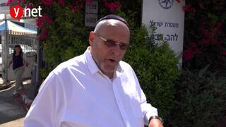 דודי אפל יוצא מחקירה בלהב 433