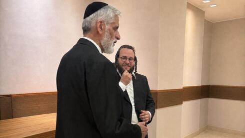 במפלגה תומכת גיוס: יו"ר ש"ס לשעבר אלי ישי שוקל לחזור לפוליטיקה