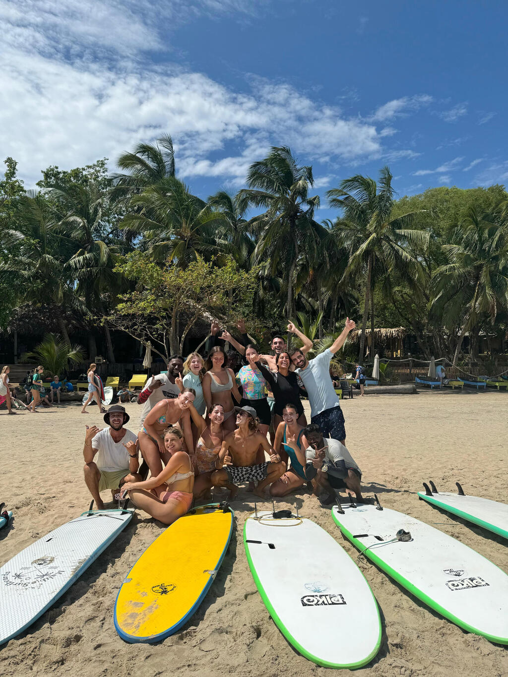 Amit Vizel and Dor Damari's surfing group (Photo: Courtesy of Amit Vizel) קבוצת גולשים של עמית ויזל ודור דמרי