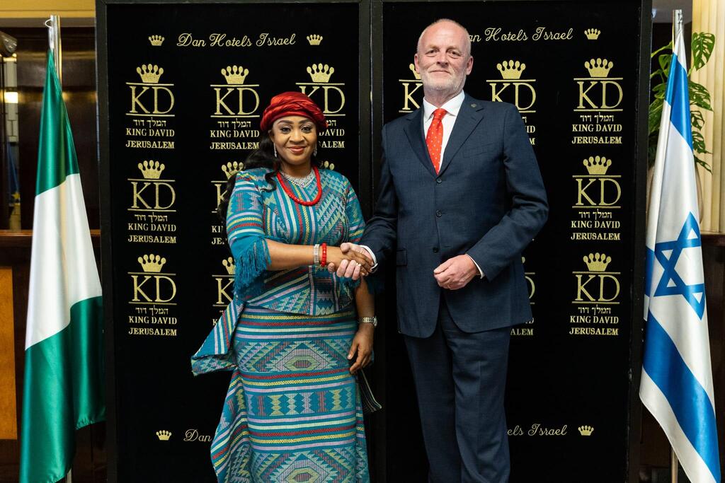 Nigerian Ambassador to Israel Nkechi Linda Ufochukwu and King David Hotel General Manager Alvaro Rautenburg (Photo: Mooli Goldberg) Nigerian Ambassador to Israel Nkechi Linda Ufochukwu and King David Hotel General Manager Alvaro Rautenburg