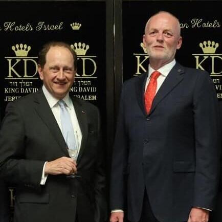 German Ambassador to Israel Alexander Graf Lambsdorff and King David Hotel General Manager Alvaro Rautenburg 