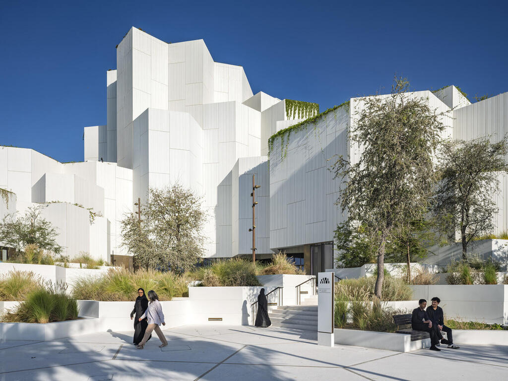 Natural History Museum Abu Dhabi by Mecanoo (Illustration: Courtesy of Mecanoo architects) Natural History Museum Abu Dhabi by Mecanoo