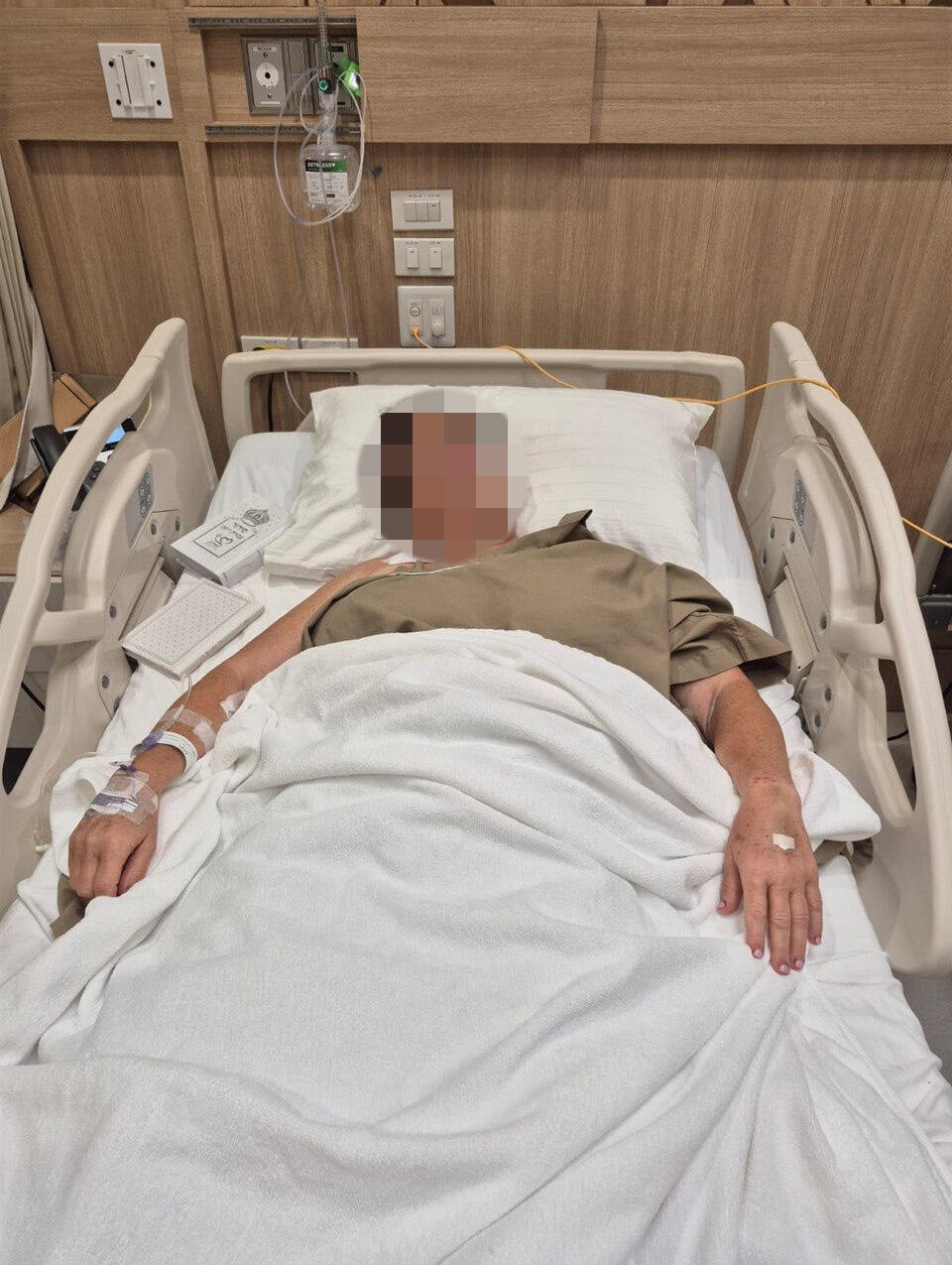 'All we wanted was to see a waterfall. The mother in the hospital הותקפו בתאילנד