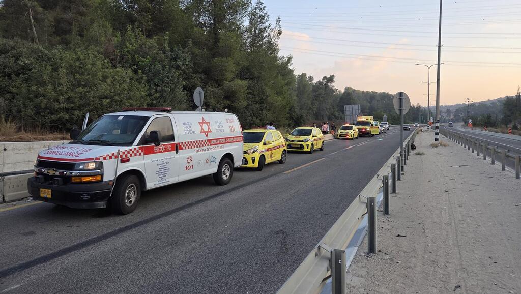 רוכב אופניים נהרג מפגיעת רכב סמוך לבית שמש