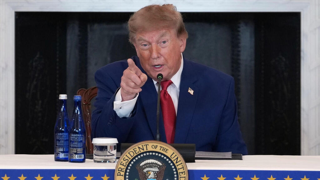 Дональд Трамп (צילום: AP Photo/Allison Robbert) נשיא ארה"ב דונלד טראמפ
