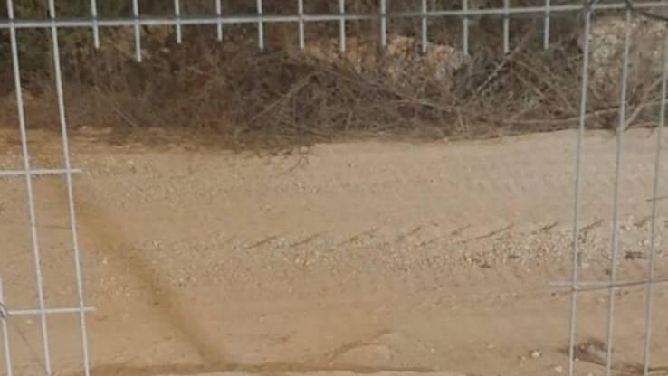 חתך בגדר של קיבוץ זיקים בעוטף עזה