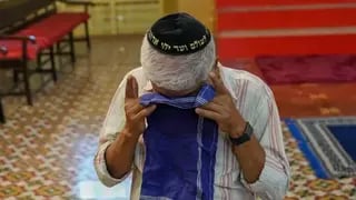 Elias Josephai, a Malabari Jew, wipes away tears while speaking to The Associated Press at the 12th-century Kadavumbagam Synagogue in Ernakulam 