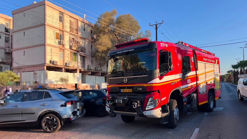 שריפה פרצה בדירה באילת, גבר חולץ במצב קשה