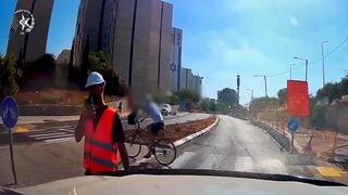 שוטרים התחפשו לעובדי בניין כדי לעצור נהג בפסילה