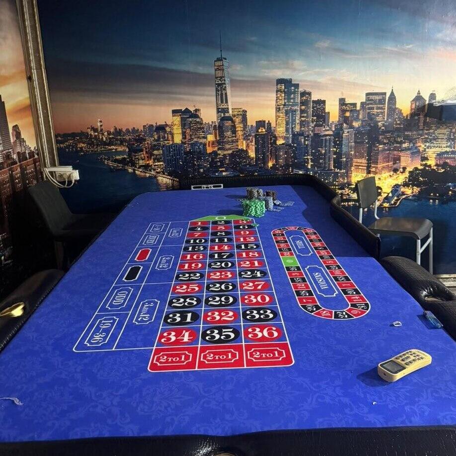 A roulette wheel designed to draw gamblers in and controlled remotely. The gambling operation that shook Migdal HaEmek (Photo: Israel Police) כנופייה עבריינית שנחשפה במגדל העמק