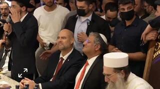 אירוסי הרב פינטו